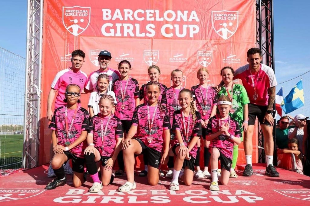 girls-football-team-sponsorship